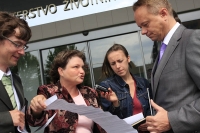 Truhla pro ministra