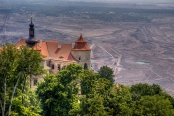 37. Zámek Jezeří