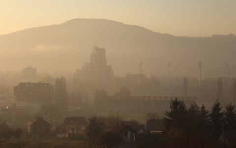 Czechs help in Central Bosnia: Inhabitants of Zenica suffocate by exhalations and the ArcelorMittal corporate is to blame.