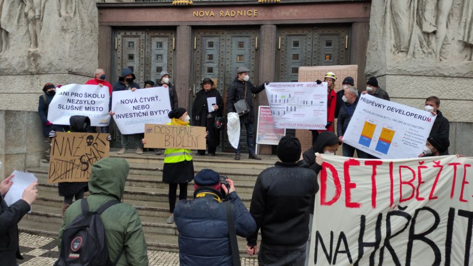 Chceme kvalitní čtvrť u nákladového nádraží na Žižkově: demonstrace