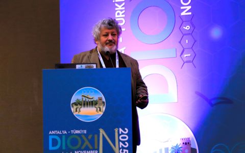 Invisible and Eternal Threat of PFAS: Arnika Presents New Evidence of Global Contamination at the Dioxin 2025 Conference