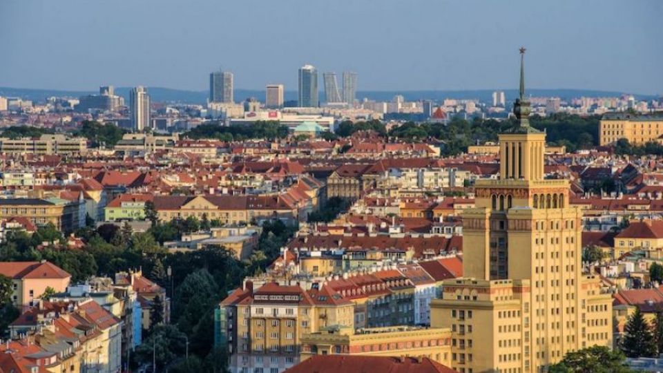 Praha zásadně mění územní plán. V desítkách případů umožní výstavbu přes protesty městských částí nebo likvidaci zeleně