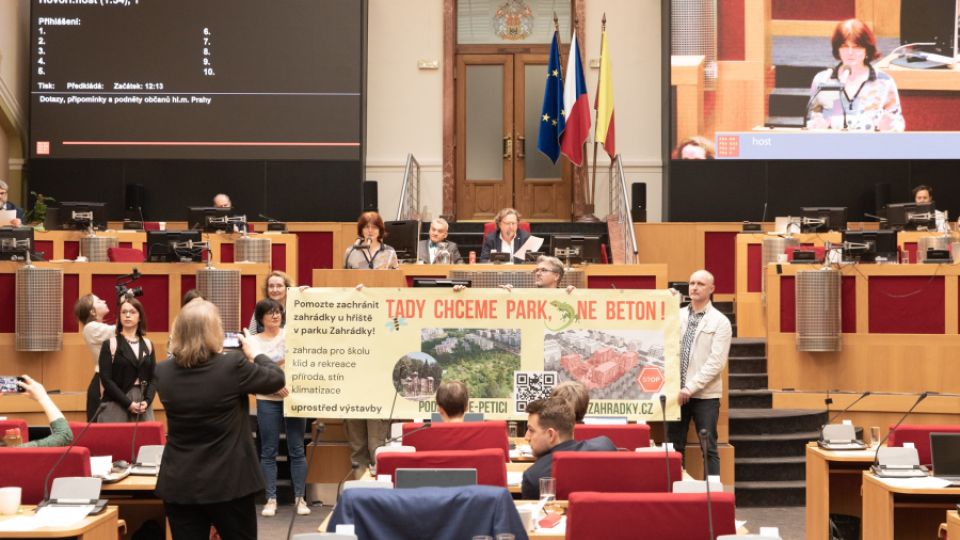 Zastupitelé doporučili získat pozemky zahrádek ve Vysočanech pro město