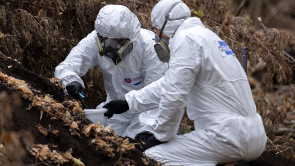 Mapping Toxic Contamination in War-Affected Dnipropetrovsk Region