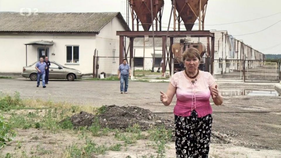 Česká televize: Kuřecí oligarcha drtí ukrajinskou přírodu i vesničany