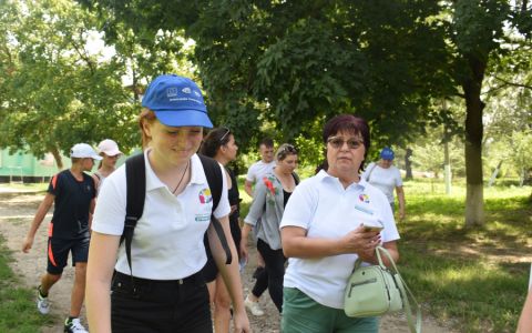 Learning by playing. Moldovan high school students learn about sustainable tourism