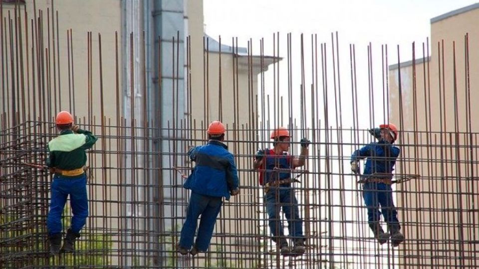 Stavební úřady: developeři si za průtahy mohou sami. Nový stavební zákon problém neřeší