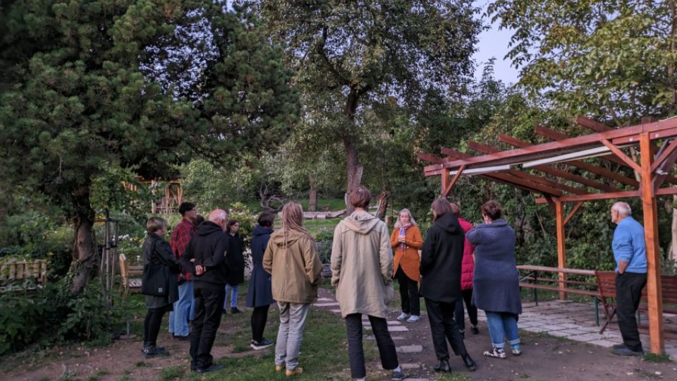 Ohlédnutí za debatním večerem o biodiverzitě ve městech