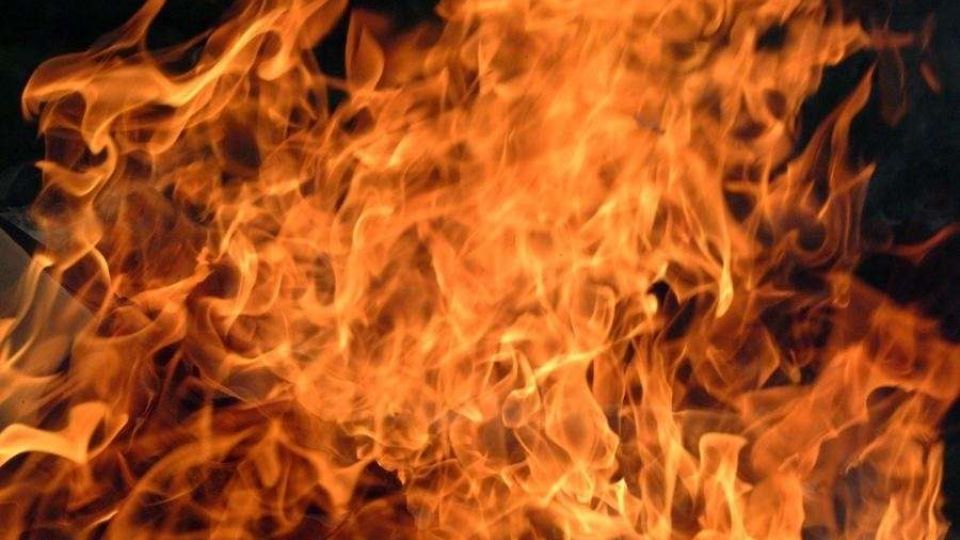 Hořící skládka v Lišově mohla znovu ohrozit okolní obce jedovatými zplodinami obsahujícími dioxiny