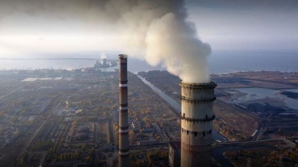 Špinavé nebe nad hlavou: Ukrajina potřebuje přístup k informacím a integrované řízení znečištění ovzduší
