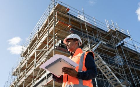 Druhé čtení stavebního zákona odhalilo hrozbu kolapsu povolování staveb