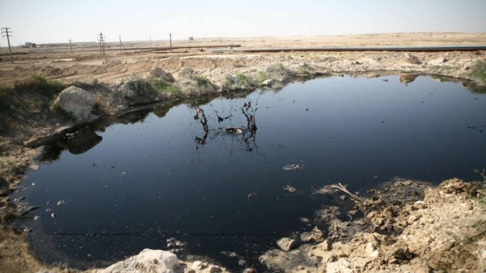Oil fields – leaks and sludge landfills, Mysterious industrial lake (Zhanaozen)