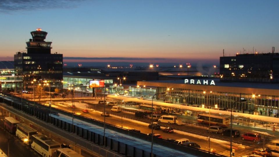 Ministerstvo životního prostředí promarnilo další šanci k zastavení rozšiřování pražského letiště
