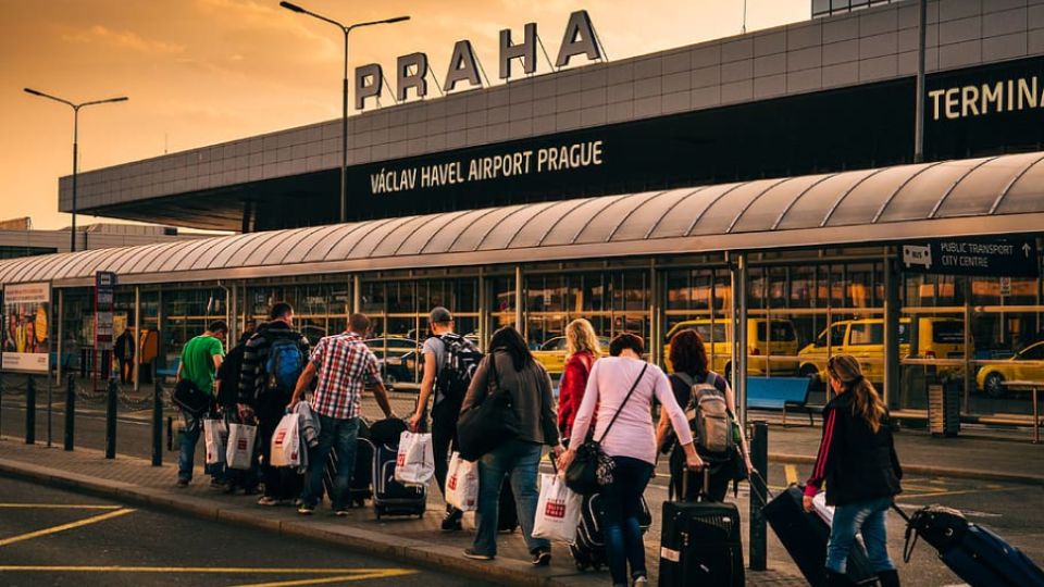 Kasační stížnost pražského letiště uznána. Poletíme vstříc klimatické katastrofě?