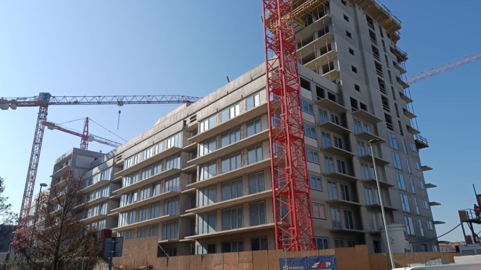 Novela stavebního zákona míří do Sněmovny. Otevírá dveře výjimkám, korupci a oslabení ochrany přírody i památek