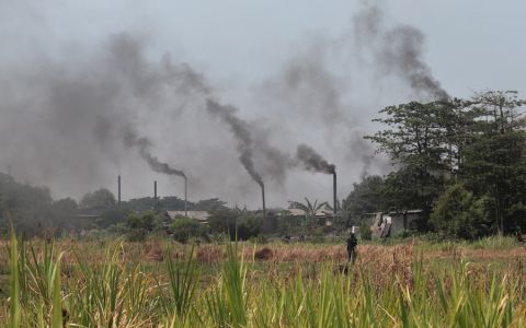 Transparent pollution in Indonesia as an accelerator to achieve sustainable development goals