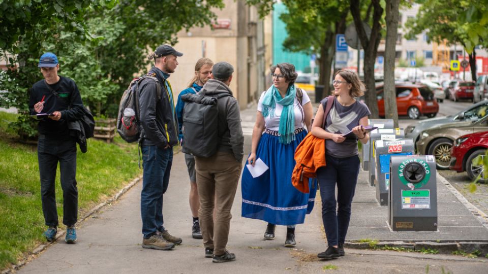 Vycházka po Vysočanech a panelová diskuse: bydlení a výstavba ve střední Evropě