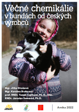 Věčn&eacute; chemik&aacute;lie v bund&aacute;ch od česk&yacute;ch v&yacute;robců