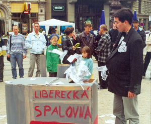 Jak&aacute; je skutečn&aacute; cena spalov&aacute;n&iacute; odpadů?