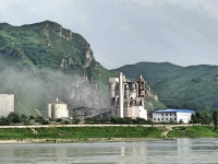 Cement plant near Manpo, North Korea (illustration)