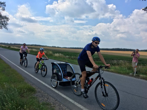 O v&iacute;kendu proběhne dal&scaron;&iacute; ročn&iacute;k cykloj&iacute;zdy Tour de Aleje. Z&uacute;častnit se můžete s celou rodinou!