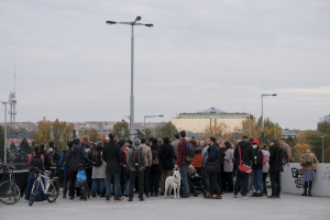 Fotogalerie z proch&aacute;zky po Vltavsk&eacute; filharmonii a Bubnech (23.10.2024)