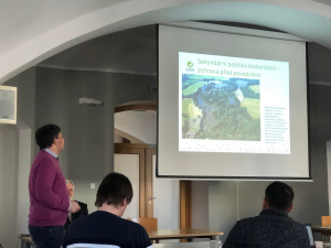 Arnika odstartovala s&eacute;rii semin&aacute;řů pro samospr&aacute;vy. Porad&iacute;, jak nakl&aacute;dat s ř&iacute;čn&iacute; krajinou