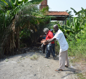 Dioxiny ze spaloven se dost&aacute;vaj&iacute; do potravin lok&aacute;ln&iacute;ho původu v různ&yacute;ch koutech světa