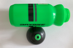 Plastov&eacute; přenosn&eacute; hrnky na k&aacute;vu a sportovn&iacute; lahve obsahuj&iacute; l&aacute;tky negativně ovlivňuj&iacute;c&iacute; hormon&aacute;ln&iacute; syst&eacute;m