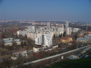 Zkoum&aacute;me př&iacute;ležitosti pražsk&yacute;ch s&iacute;dli&scaron;ť v s&eacute;rii komentovan&yacute;ch proch&aacute;zek /III.Invalidovna/